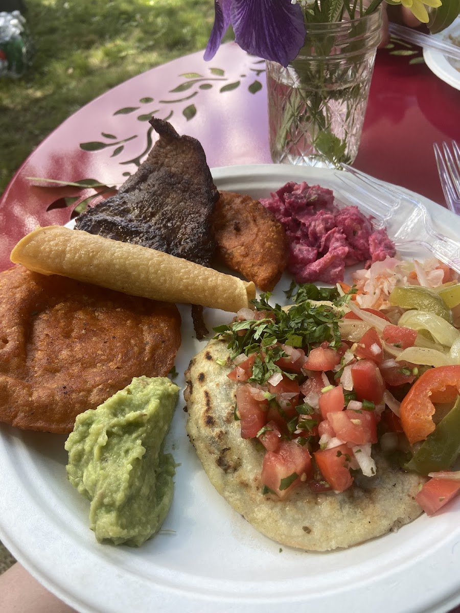 Cocina Lupita Greenfield